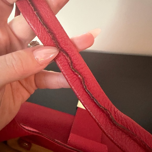 Jimmy Choo Vibrant Red Leather Shoulder Bag with Gold Hardware - Picture 10 of 11